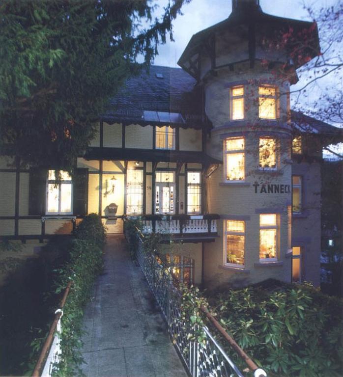 Hotel Tanneck Baden-Baden Exteriör bild